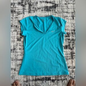 Nike Womens Tennis Shirt. Size Large.